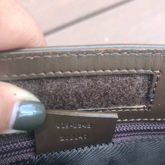 Vintage Gucci Crossbody - Picture 4 of 8